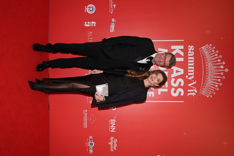 Sammyvit Klass Model Türkiye 2025 :  Ünlü �simler K�rm�z� Hal� ��kl���yla Oscar Gecesini Aratmad�